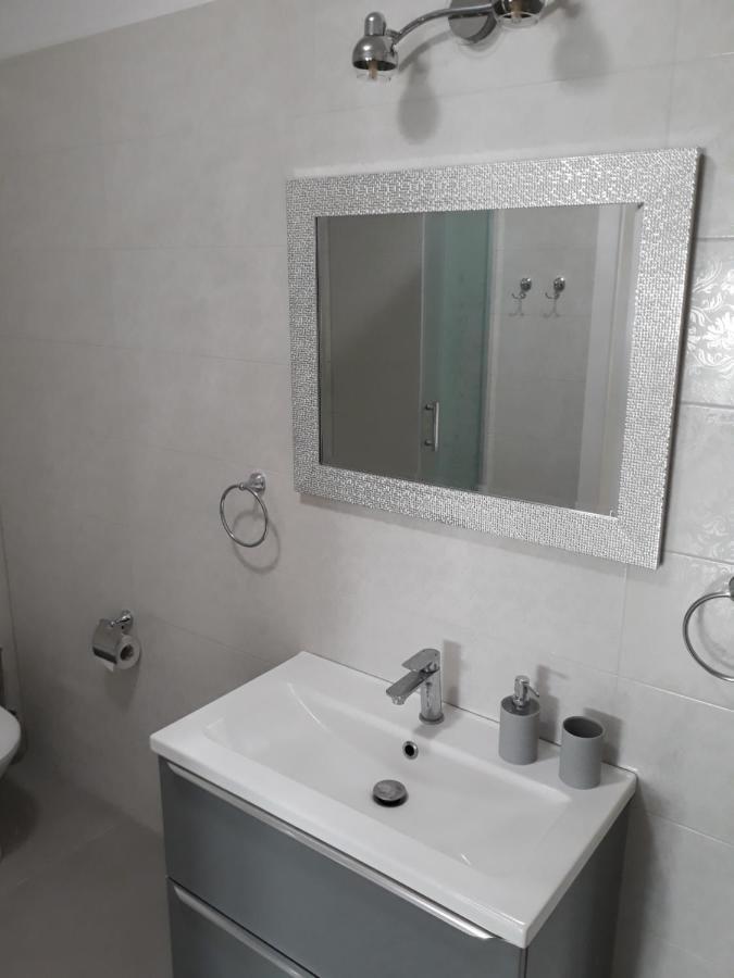 Appartamento Apartament Wika Wieliczka Esterno foto